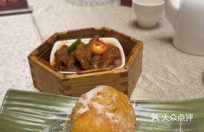 Signature Sauce Chicken Feet