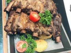 -铜锣湾·有麝自然香(渝北财富中心店)