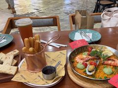 -CRAZYONES西班牙海鲜饭(上海美罗城店)