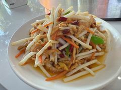 毛草根炒肉丝-丹水桥地锅鱼·翘嘴鲌·地方特色全鱼宴(丹江口大坝店)