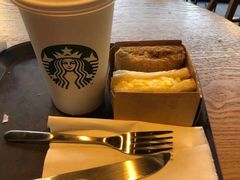 -星巴克(杭州西湖银泰1F店)