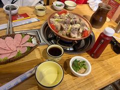 -阿婆情腊排骨火锅(金虹路店)