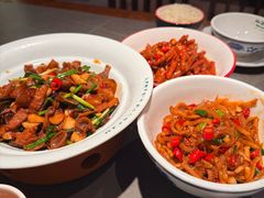 -山涧肴·湘味家肴(松岗满纷天地店)