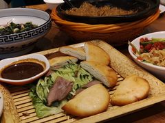 -胡胖子有点味·湘鄂菜(花桥中百仓储店)