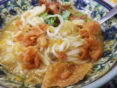 -002鱼汤粉(龍園店)