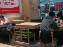 大堂-米村拌饭(路南区万达店)