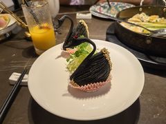 -海派悦庭·海胆烧麦·新融合菜(凯德广场店)