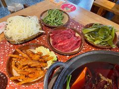 -赵美丽·重庆社区火锅·直营店(火车东站·中豪国际店)