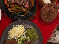 -Pistolera Mexican Cantina女枪手墨西哥餐厅(碧云路店)