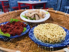 -宽坝头豆花牛肉豆花鱼火锅(马家湾店)