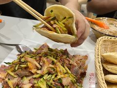 -邢记肉合(丹尼斯店)