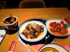 -山城外·非遗酸菜鱼(财富中心店)