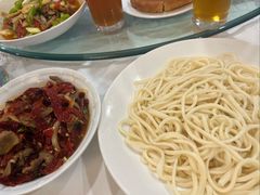 -汗腾格里·风味餐厅(新疆驻京办店)