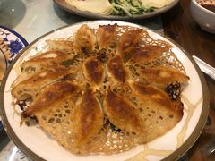 猪肉系列煎饺-石老头关东饺子王·东北菜(嘉华鑫城店)