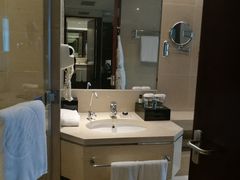 -广州白云机场雅高铂尔曼大酒店
