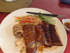 -鹏城人家海鲜酒家·23年老字号(较场尾店)