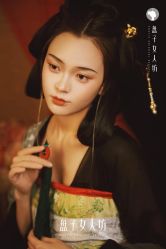 -盘子女人坊生日照·摄影馆(华强店)