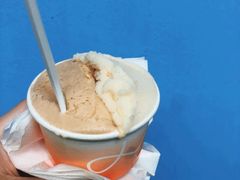 雷司令煮啤梨-DIP in GELATO(富民路店)