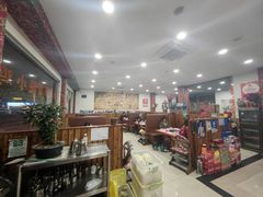 -哈尔滨东北铁锅炖(都督街店)