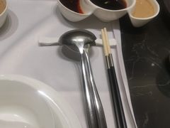 -红鼎豆捞·非遗鲍皇汤火锅(宝丰路店)