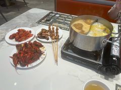 -金马门国际美食百汇(珞喻路店)