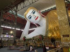 -ခြောက်ထပ်ကြီးရွှေသာလျောင်းဘုရားကြီး