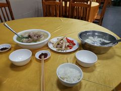 -荣生萝卜汤饭店