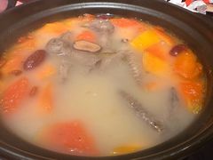 -羽鸽集·乳鸽专门店·地道顺德菜(岭南站店)