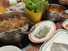 -四囍码头海鲜烧烤自助火锅(外滩南京东路悦荟广场店)
