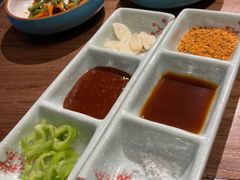 -明洞阿姨·韩式酱蟹烤肉·创意料理(三元桥店)