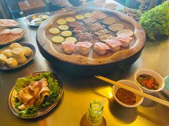 -老姐石板烧烤+铜炭火锅(总店)