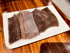 鲜毛肚-六公里老火锅(总店)
