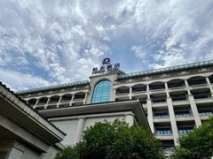 -湖北文旅洪宾红莲湖酒店