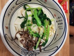 -陇上秦轩西安biangbiang面(朝龙汇店)