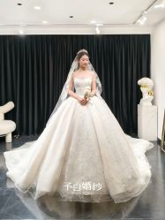 点击看大图 -予白婚纱礼服馆