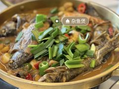 杂鱼煲-食光慢宴·安吉土菜馆