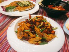 云南酥肉-香巴拉云南餐厅(华莱坞店)