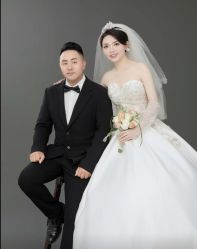 -挪娅婚纱摄影皇家会所