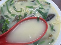 -三百碗宝应长鱼面(板仓街店)