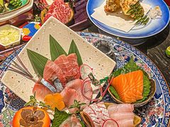 -铭牛烧肉·和牛海鲜自助(高新月牙湖店)