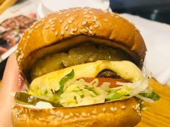 -The Habit Burger Grill 哈比特汉堡(爱琴海店)