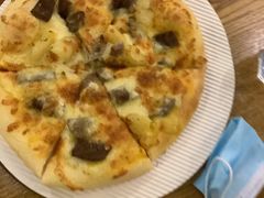 -必胜客(WOW中心城店)