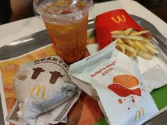 -麦当劳(保利若比邻店)