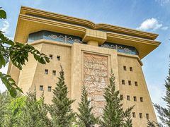 -巴音郭楞蒙古自治州博物馆