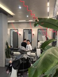 -老肖男士理发店