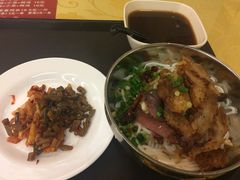 -红鼻子桂林米粉(金唐新光界店)