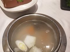 -泓炙颐凤鲜海鲜火锅料理(桐乡店)