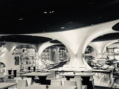 -钟书阁(珍园店)