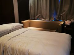 -上海龙之梦万丽酒店