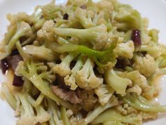 花菜炒肉-禄源饭店